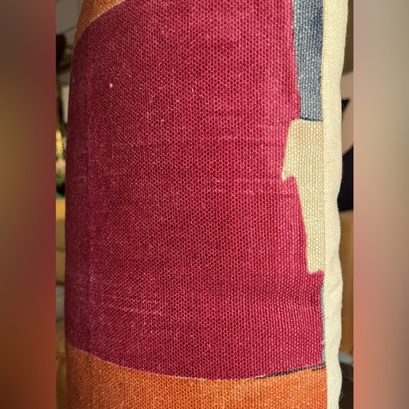 Kelly Wearstler District Pillow Cover in Claret 12x24 NEW